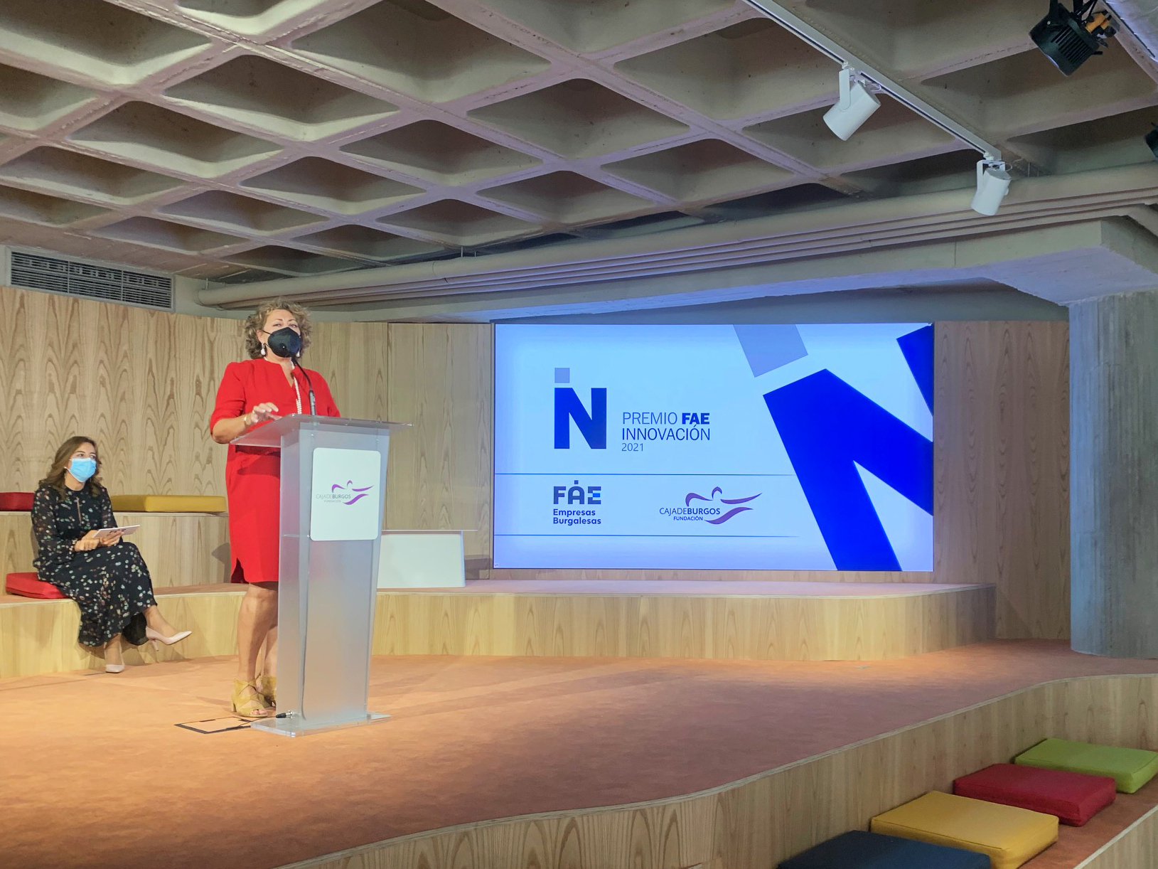 FAE INNOVATION PRIZE 2021 CANDELABRO